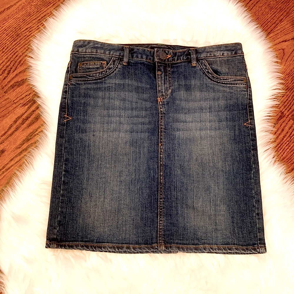 Vintage Tommy Hilfiger Denim skirt